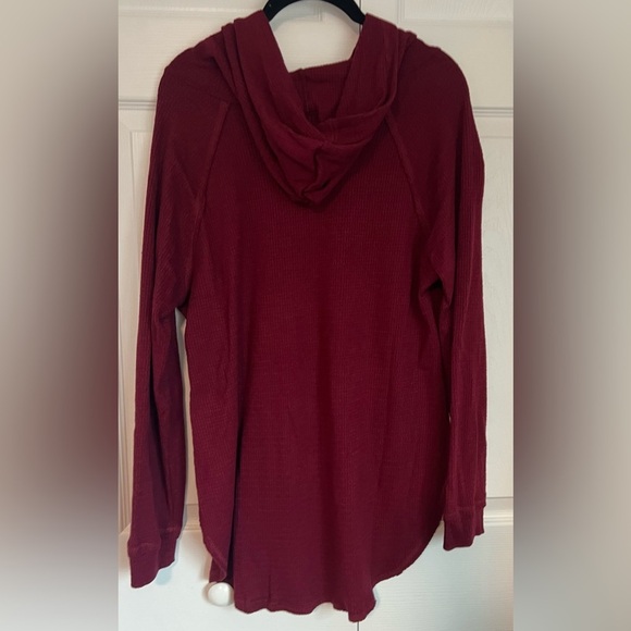 Jenny Boston Hooded Long Sleeve Sweater - Picture 3 of 3